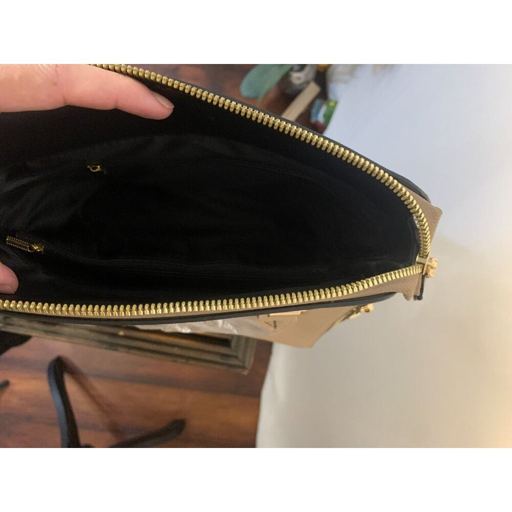 (11)Shouder bag womens baige color size midium - Picture 9 of 10